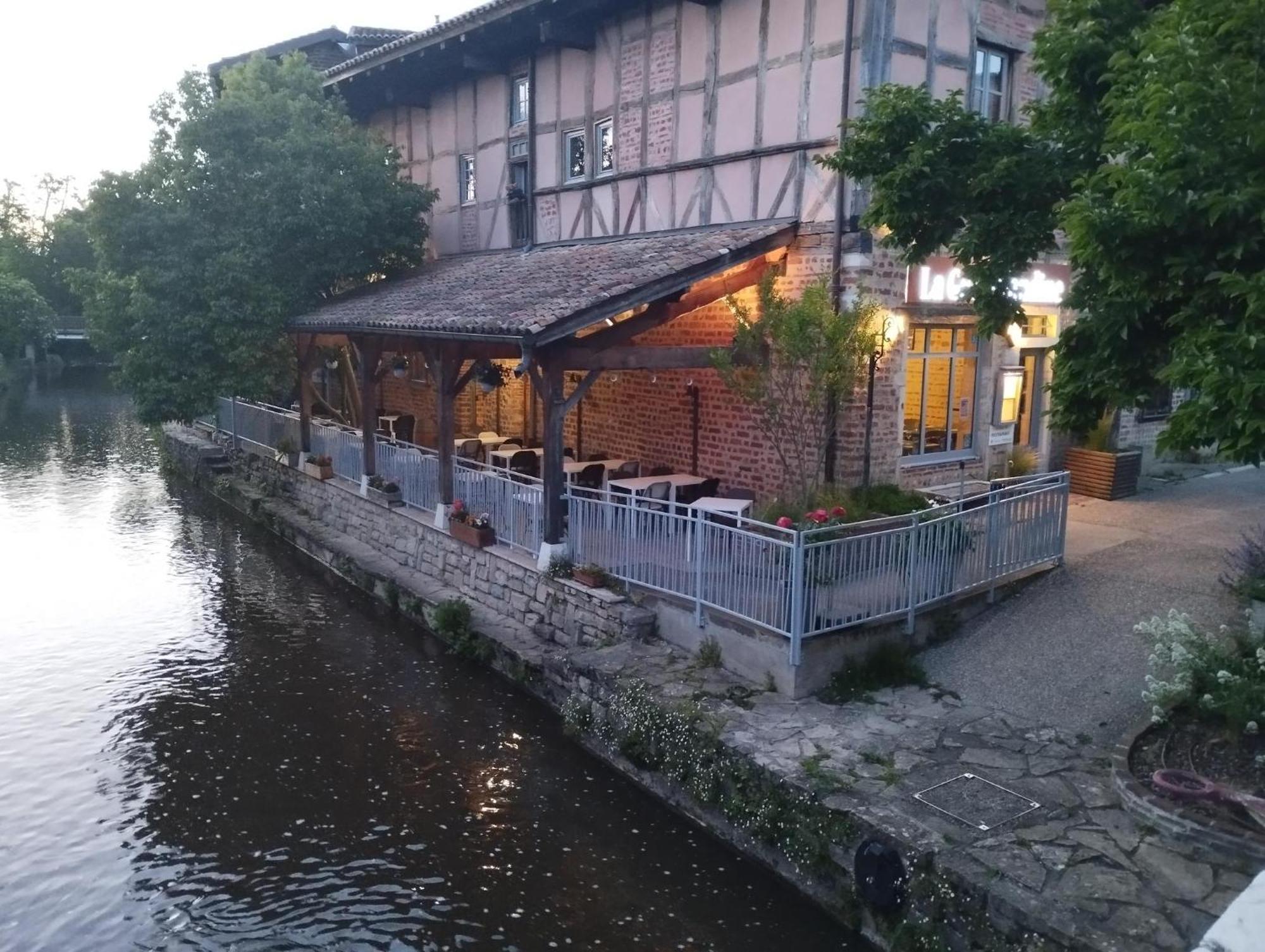 La Maison De Marie, Cosy Et Spacieuse - 3 Chambres Dont Une Climatisee Châtillon-sur-Chalaronne Eksteriør billede